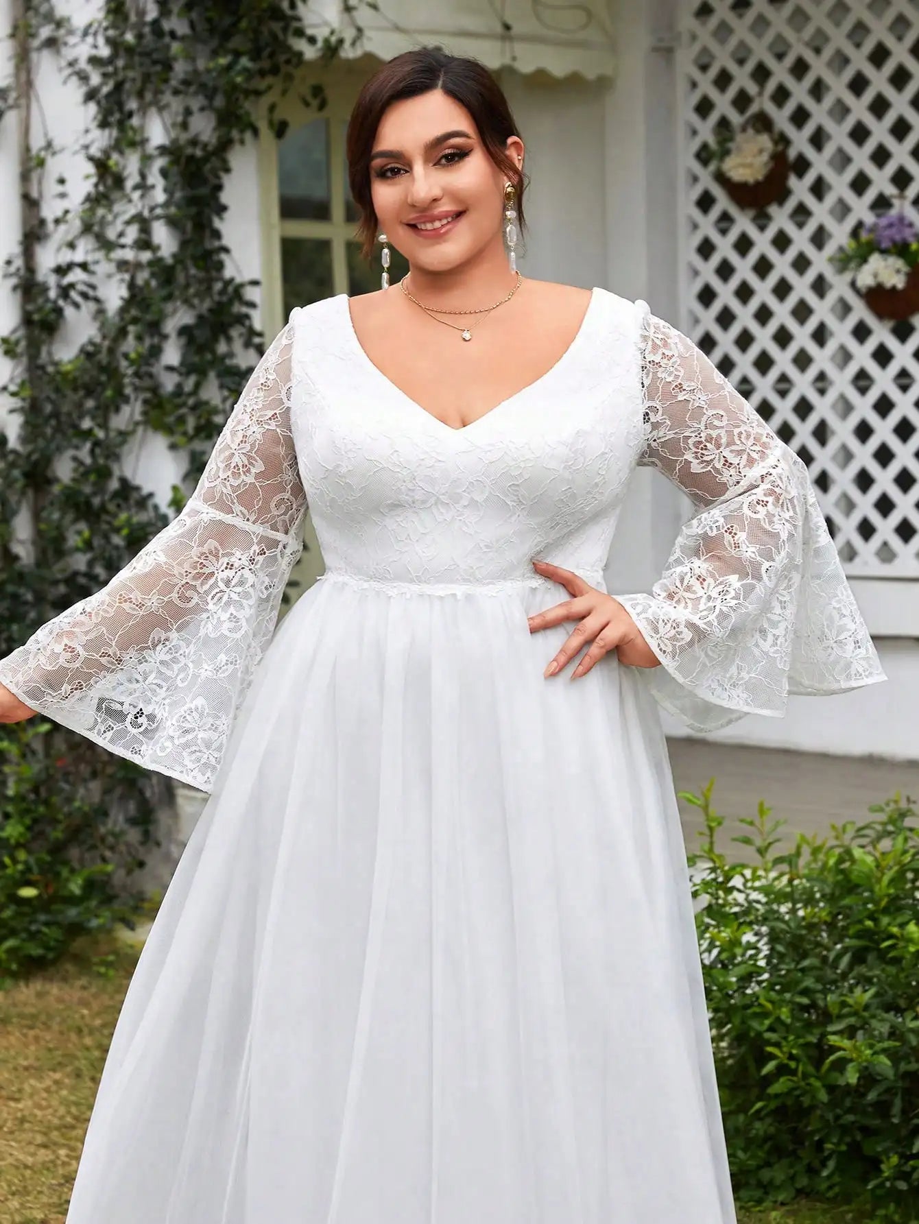 V-Neck Lace Mesh A-Line Wedding Dress