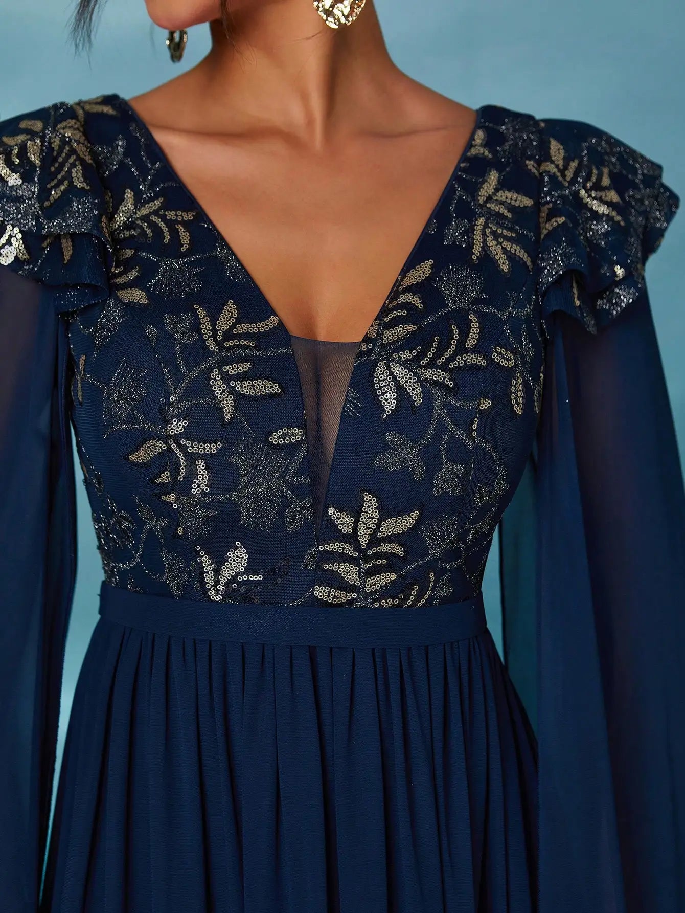 High-end evening dress with V-neck embroidered sequins, lotus leaf pearl chiffon and flappable sleeves